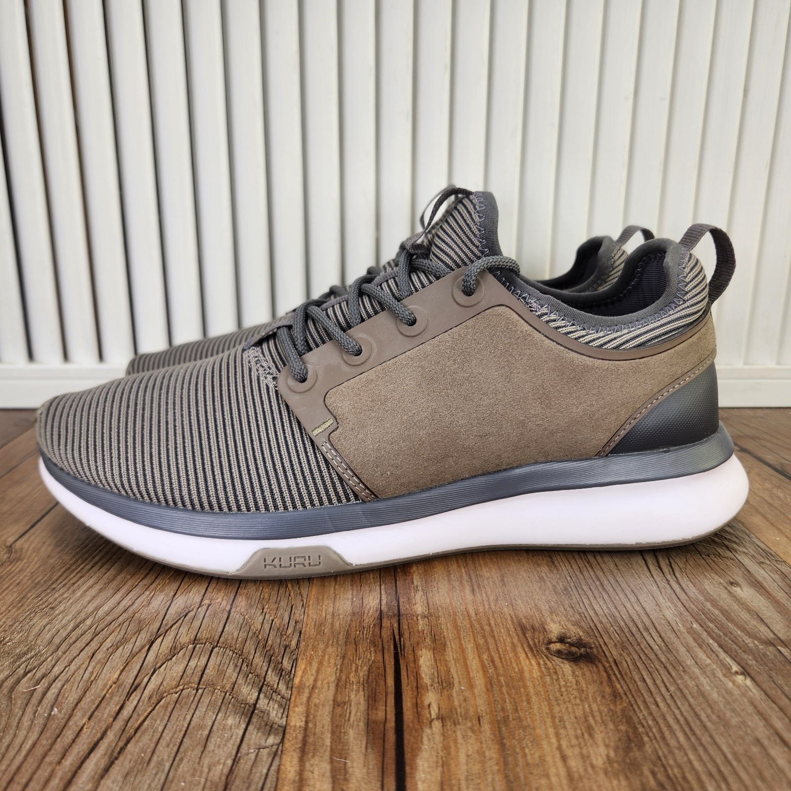 KURU Atom Sneakers Mens Size 8.5 Brown Athletic Trainers Lifestyle Walking Shoes