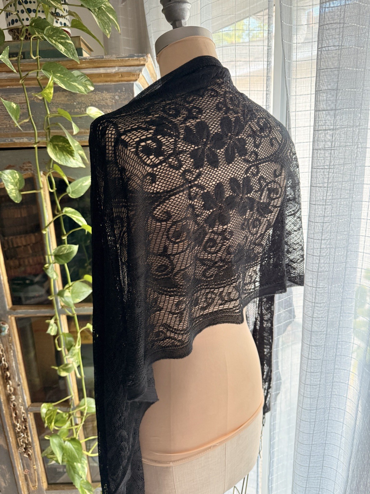 Black Floral Lace Wrap Scarf Shawl with Tassels Multifunctional