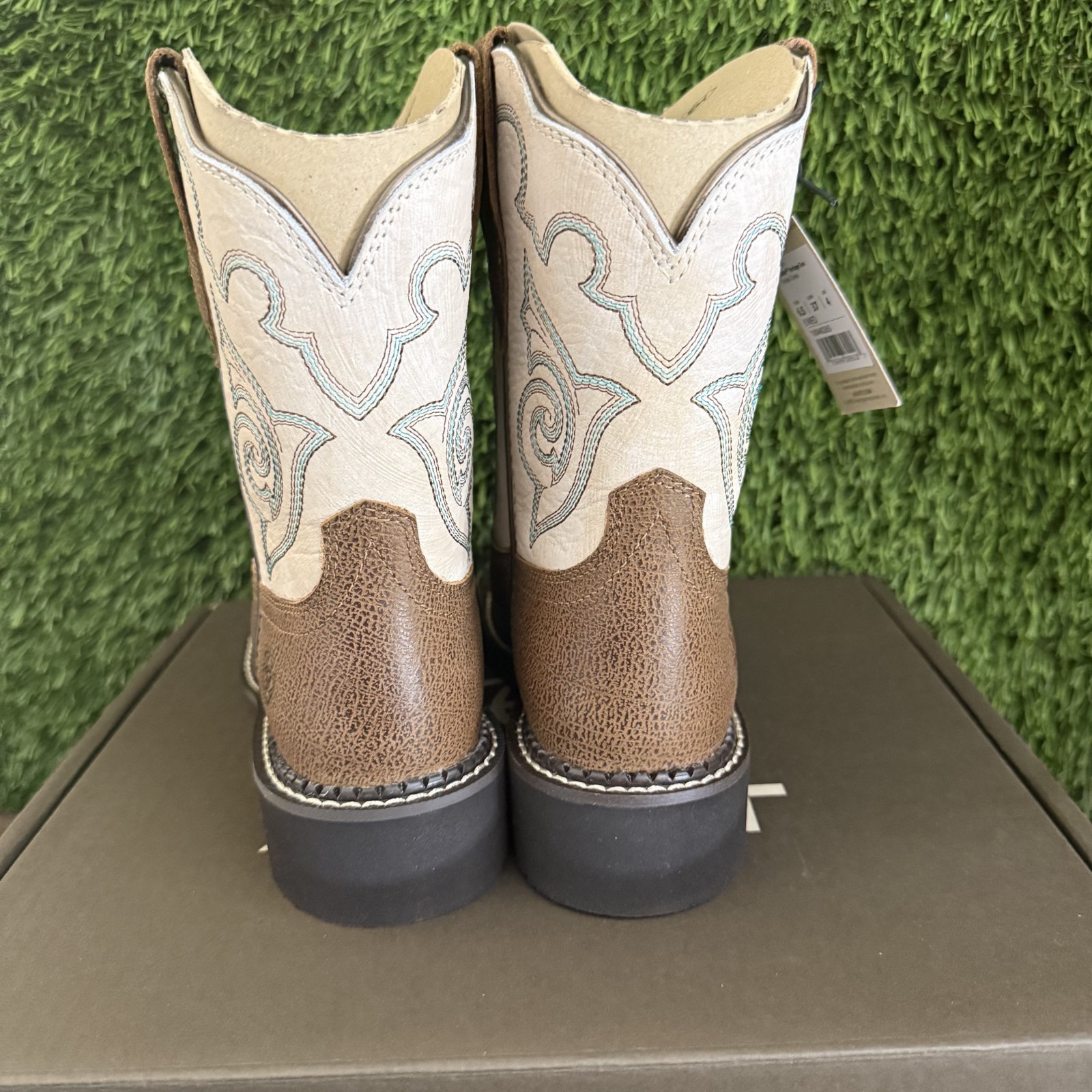 Ariat Fatbaby Heritage Tess Western Boots Women’s US 8 Brown N.A.