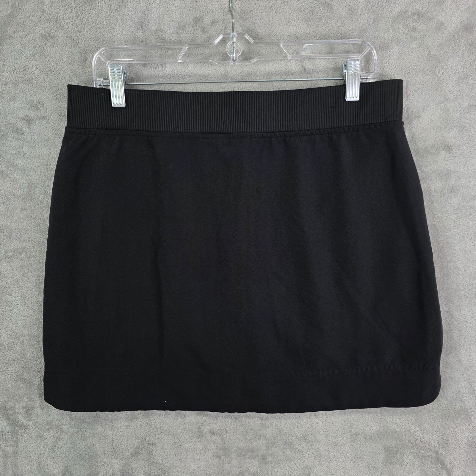 Womens 32 Cool Black Tech Skort Skirt Athletic Polyester Spandex Blend Stretch M