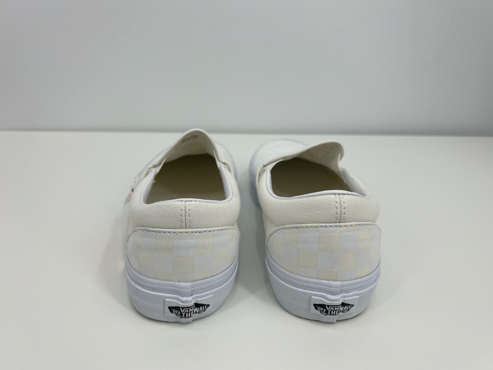 Vans Classic Checkerboard Slip-On True White Men’s / Women’s NEW – Pick Size