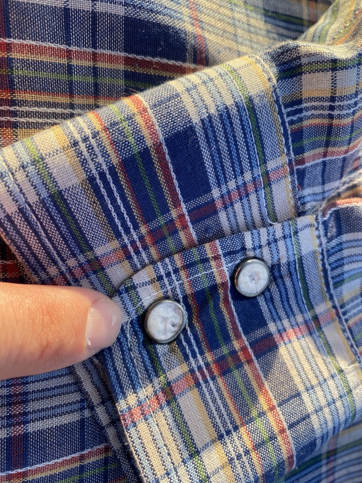 70s Levi’s Men’s L Regular Fit Plaid Woven Shirt Pockets with pearl buttons