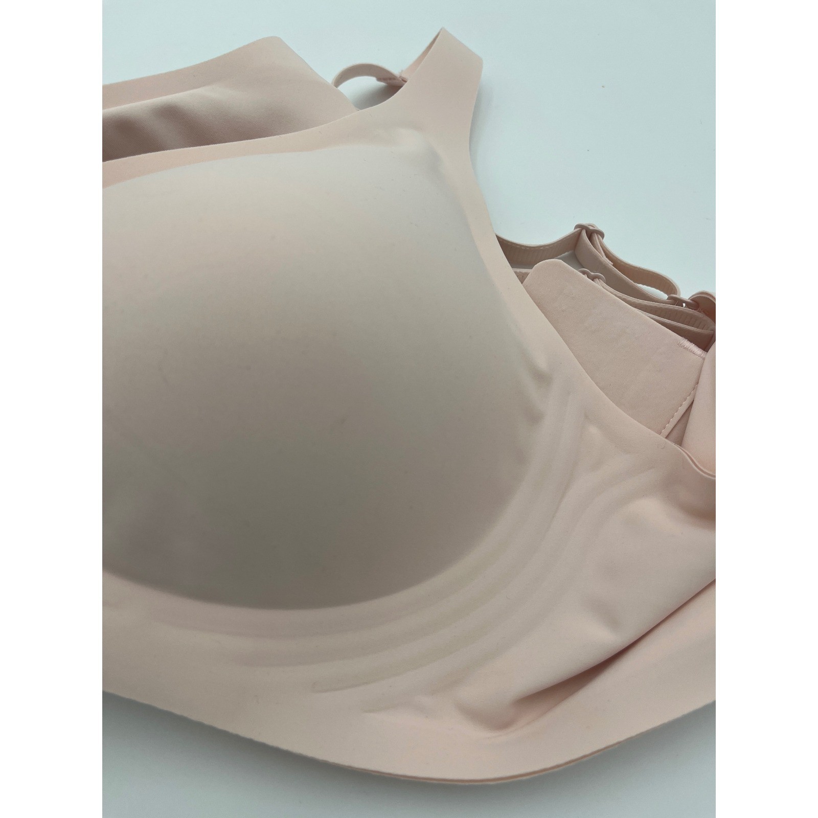 Seamless Wireless Bra Blush Pink Molded Cups XL Adjustable Straps with Extender