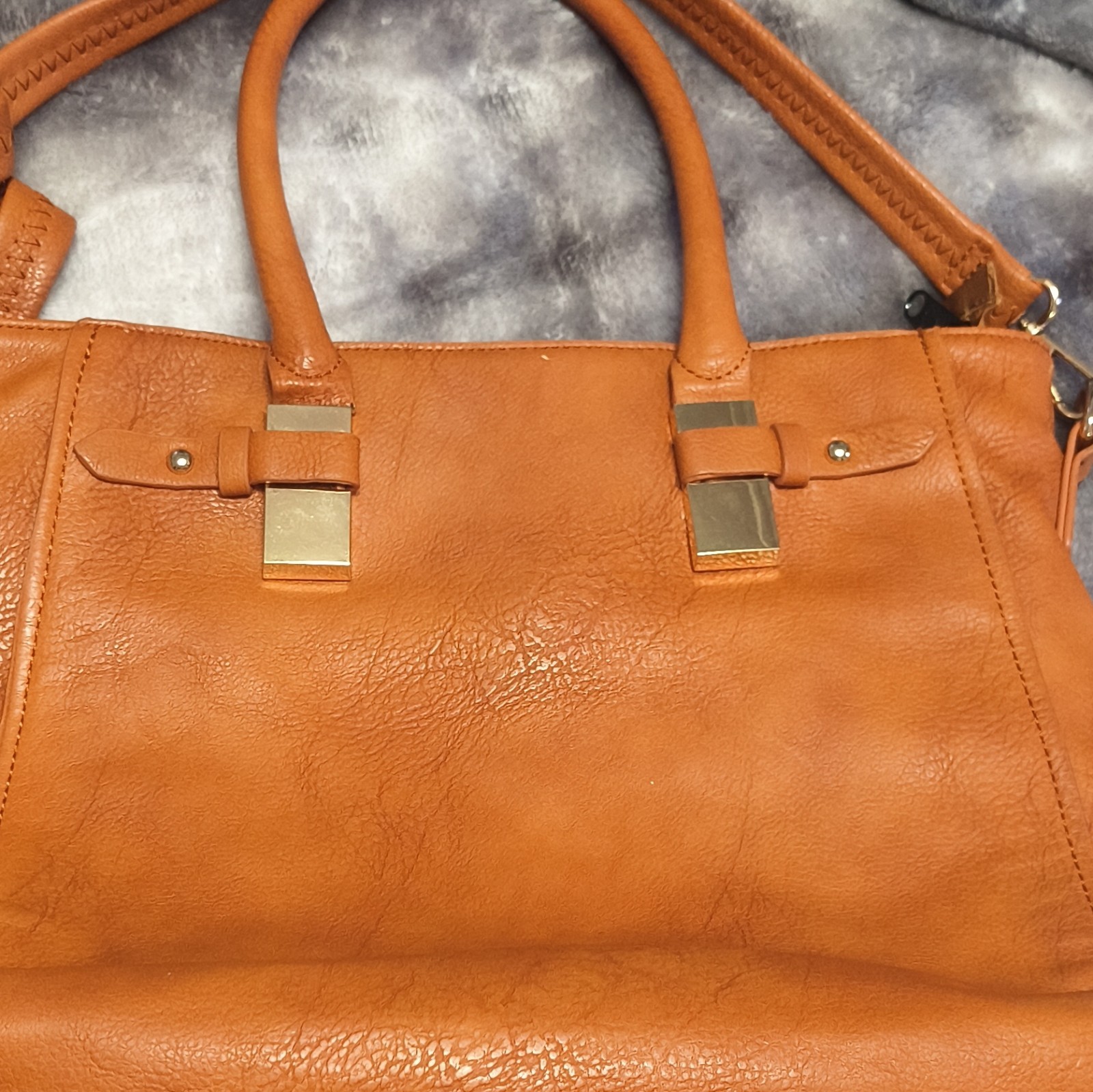 Women’s Large Brown Satchel Top Handle Zip Gold Hardware Detachable Strap