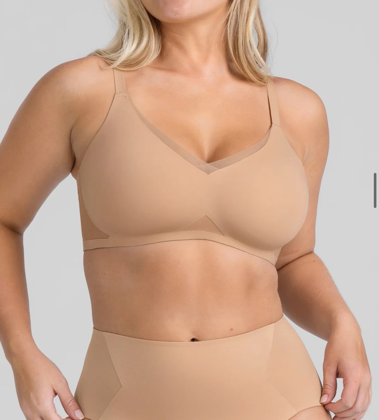 Honey Love CrossOver Wireless Bra Sand Size XL