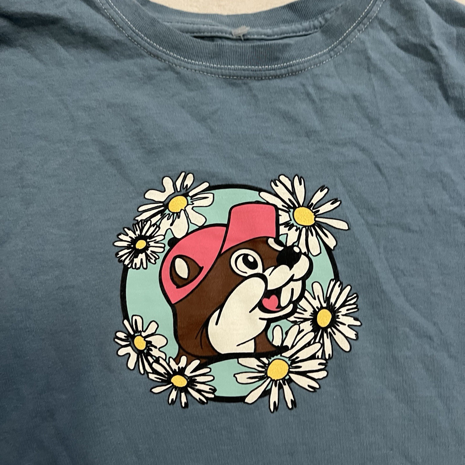 Buc-ee’s Honey Bees & Buc-ee’s T-Shirt Women’s Size XL Blue Beaver Flowers Daisy