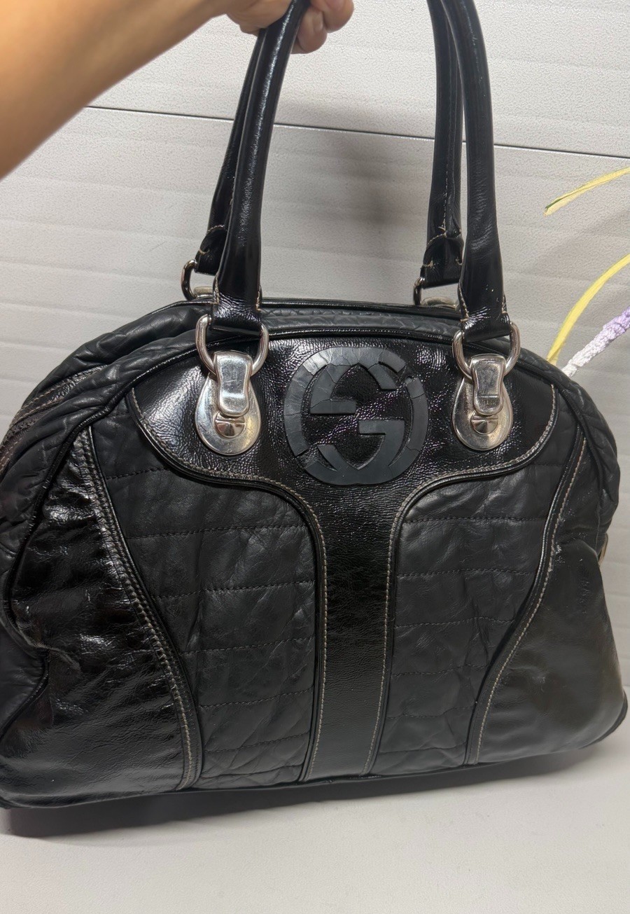 Auth. GUCCI SOFT PATENT LEATHER Bowler’ Snow Glam Handbag-SEE PICS/READ DESCRPTN