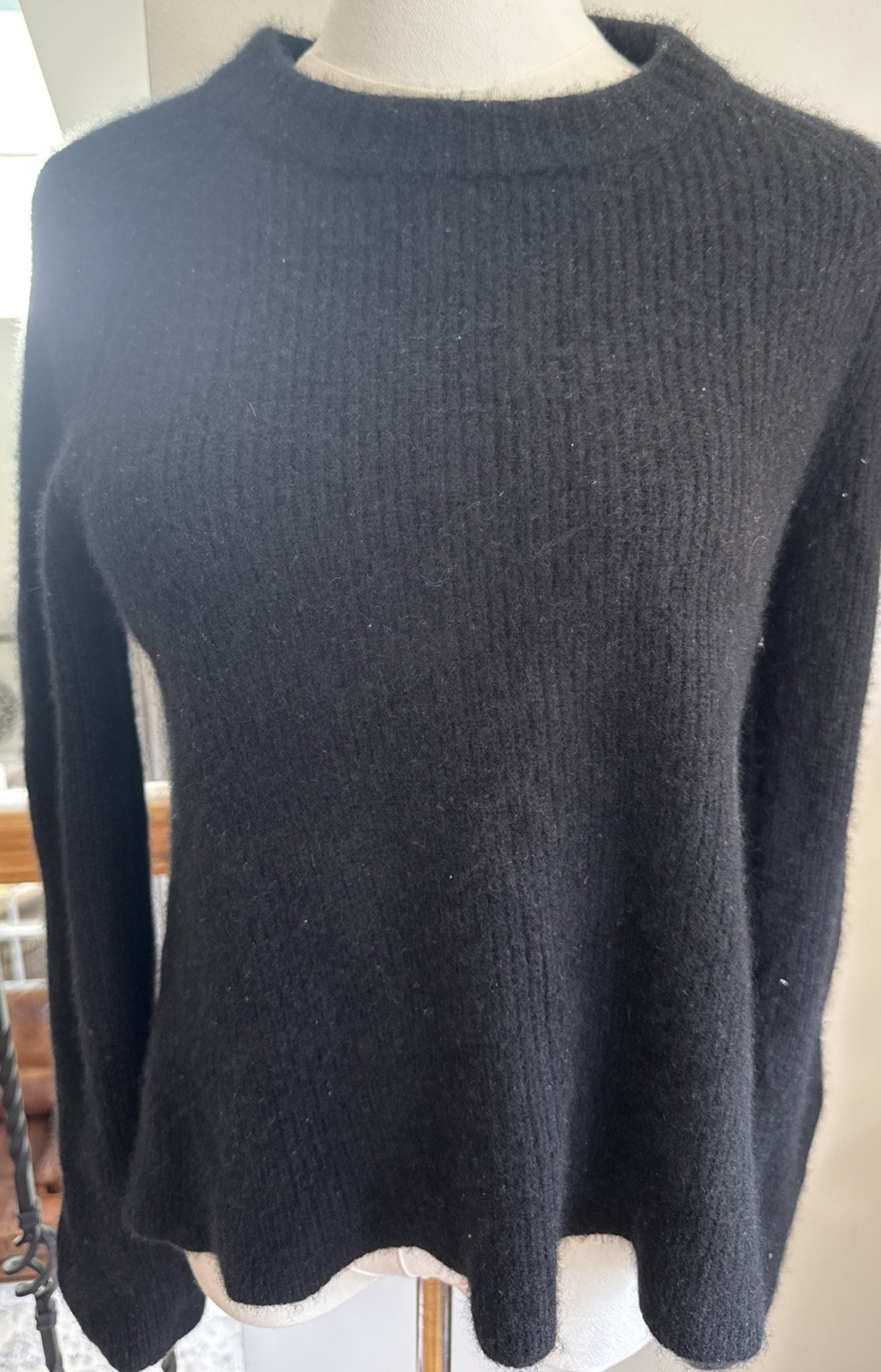 Quince 100% Mongolian Cashmere Fisherman Crewneck Sweater Women’s US Size Small