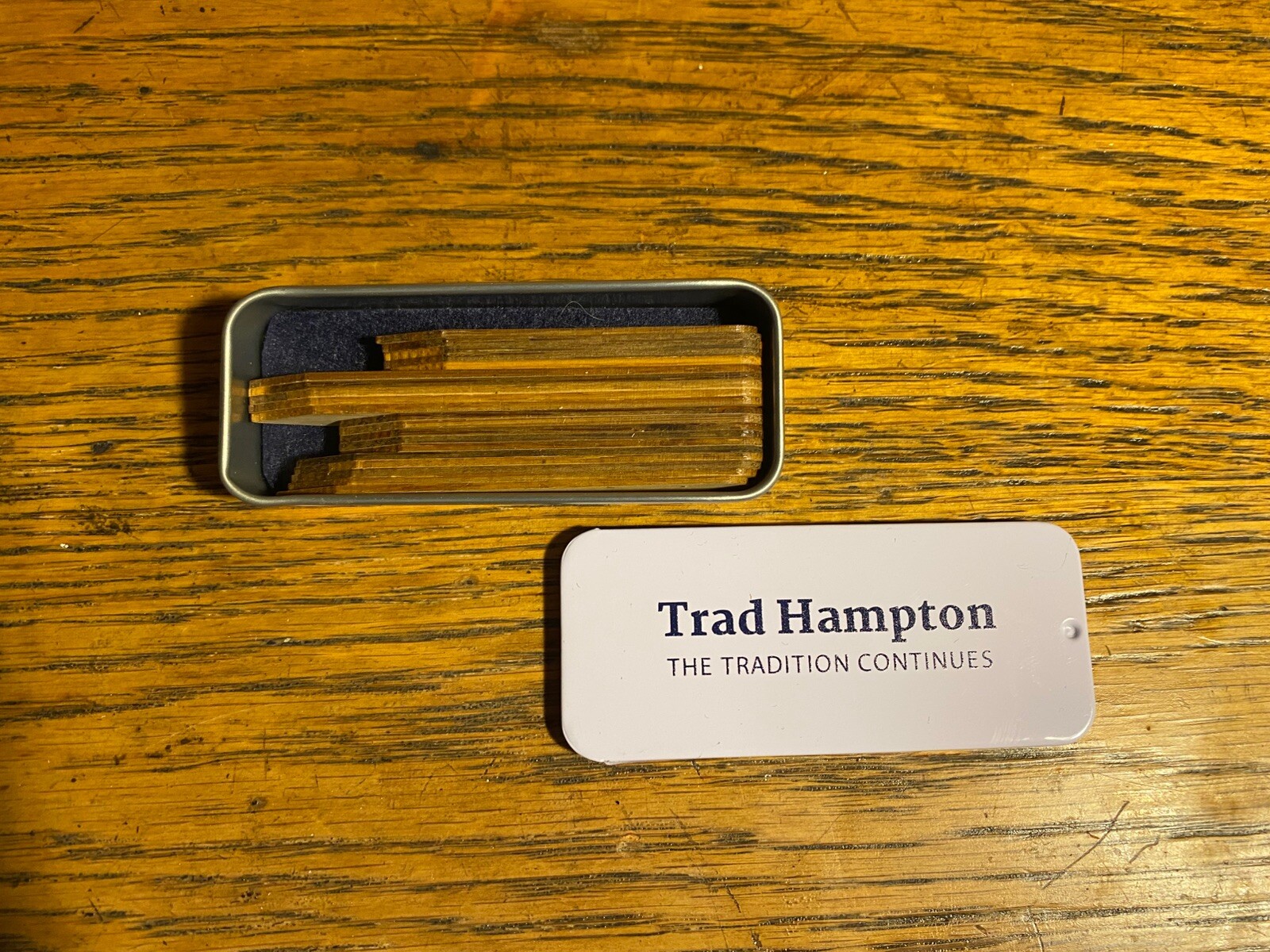 collar stays for mens shirt crafted from all natural bamboo in carrying case