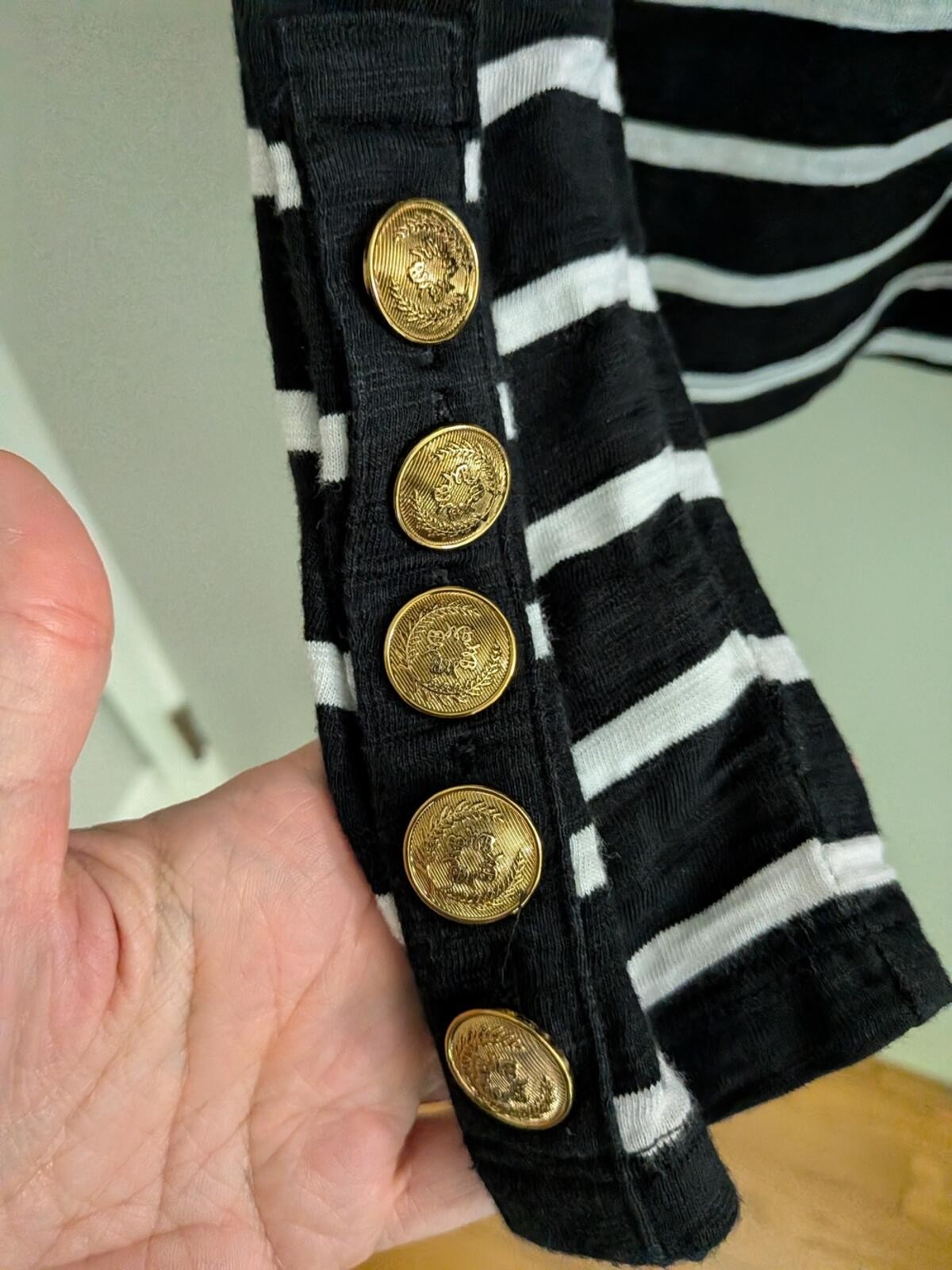 White House Black Market Striped Long Sleeve Tee Cuff Gold Buttons Med Luxury