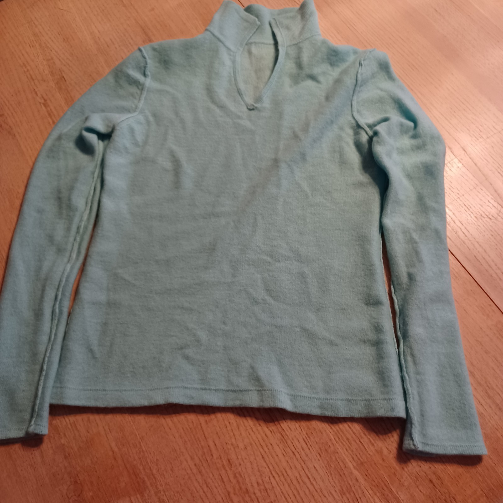VINTAGE PECK AND PECK -100% CASHMERE SWEATER SIZE M
