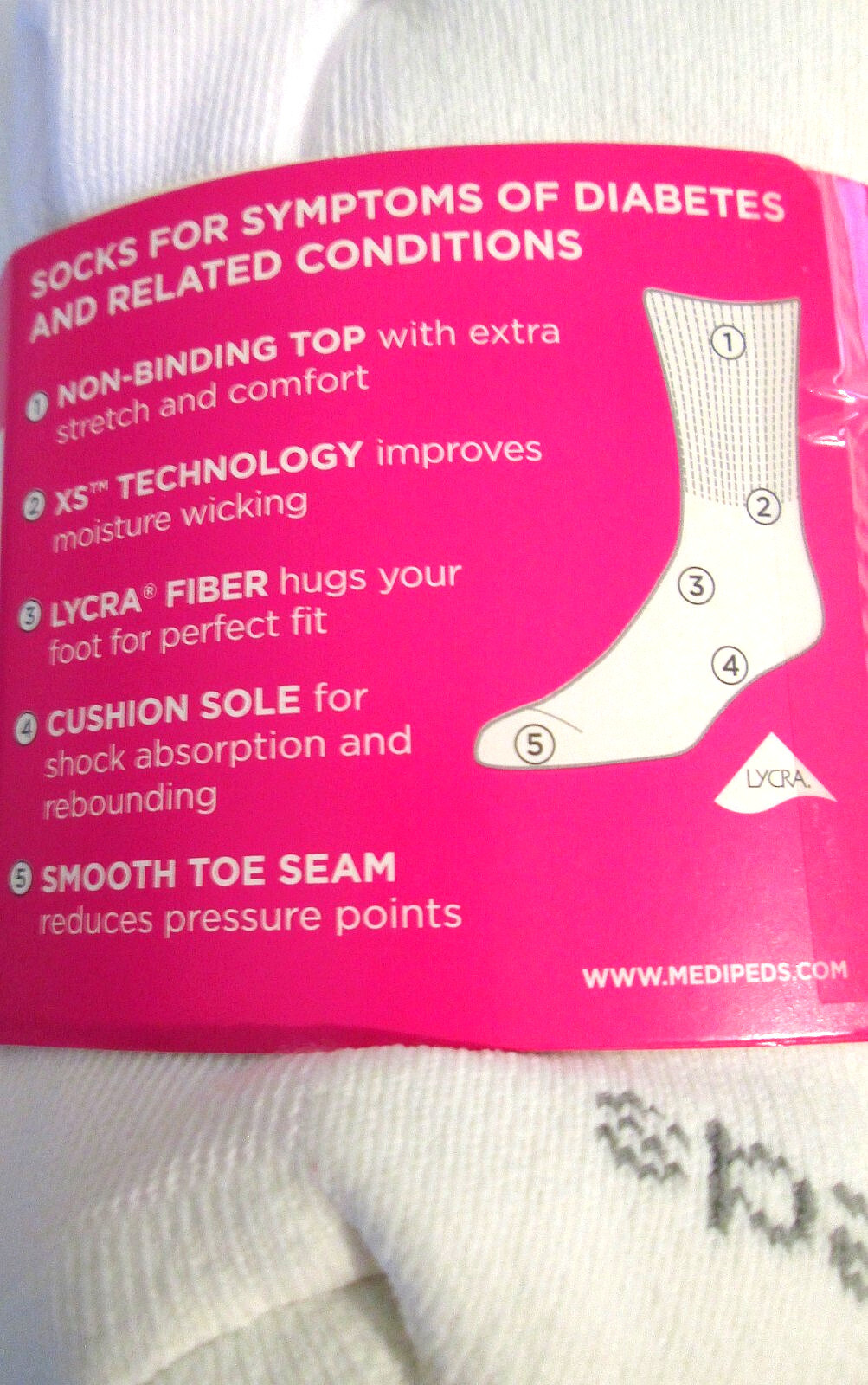 4 Pairs Medipeds Womens Non Binding Cushioned Smooth Toe Diabetic Crew Socks
