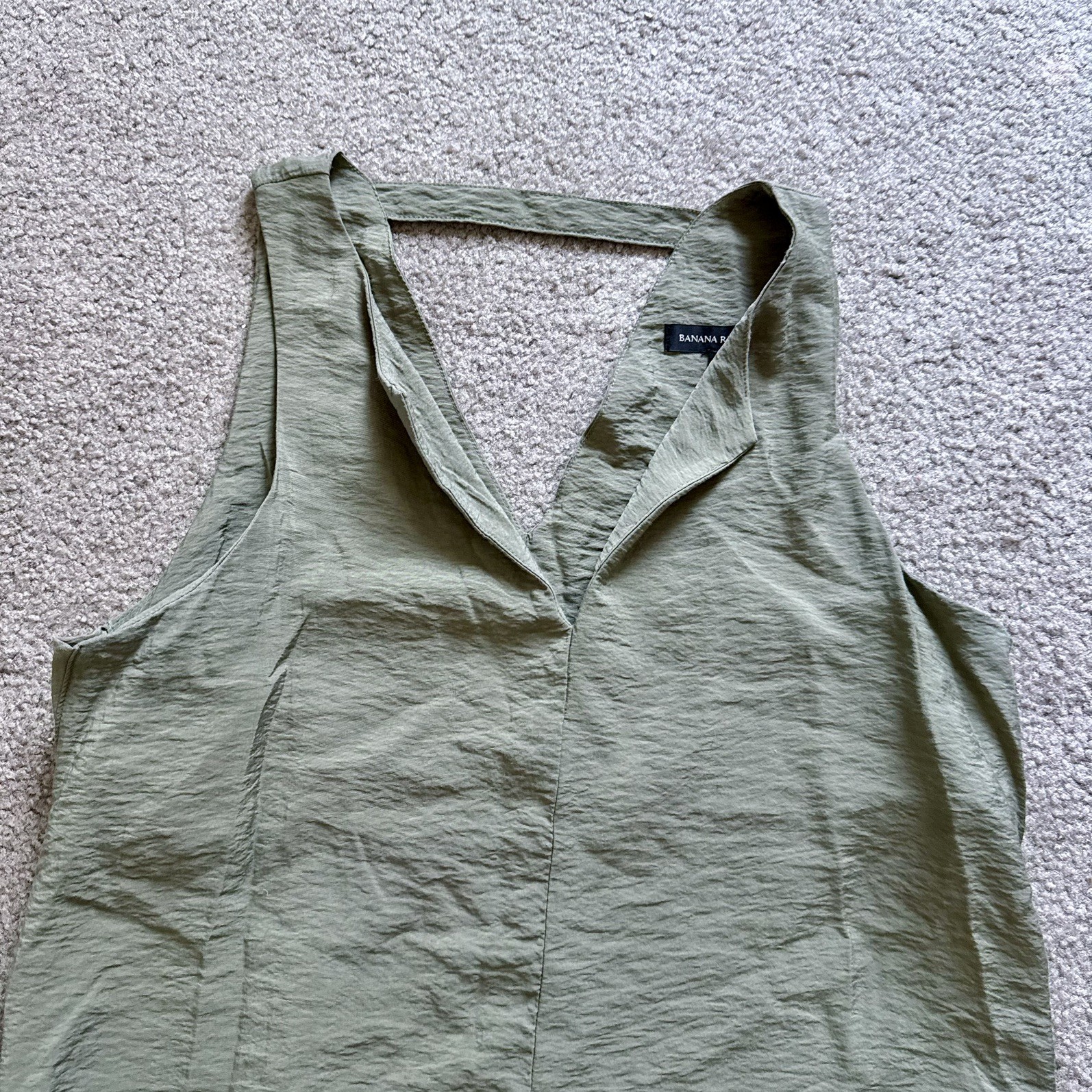 Banana Republic Sleeveless Dress Size Medium Olive Green Pockets