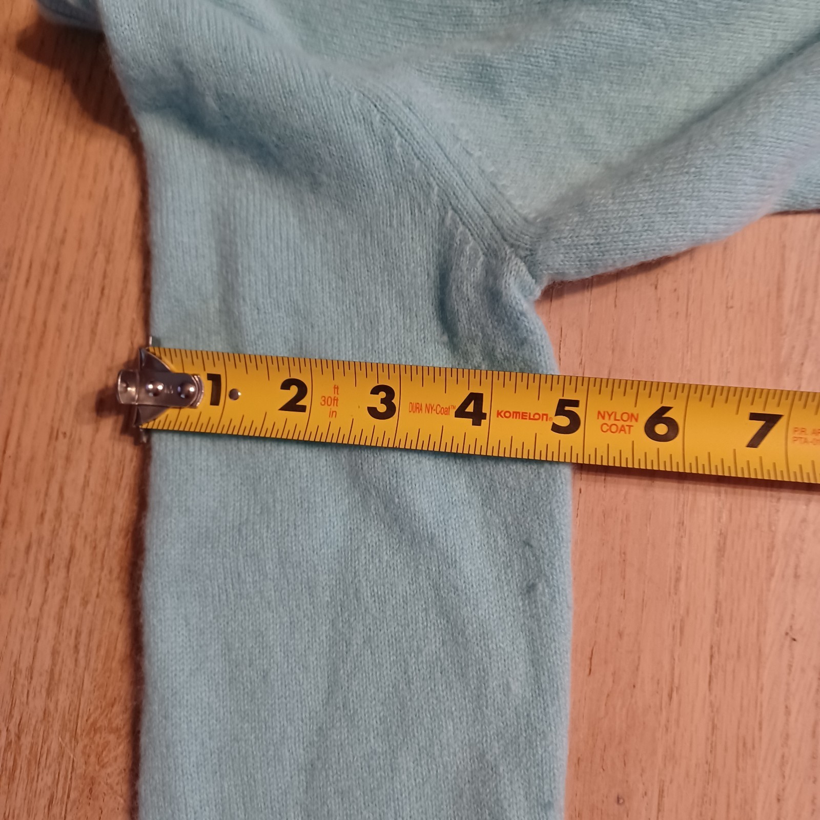 VINTAGE PECK AND PECK -100% CASHMERE SWEATER SIZE M