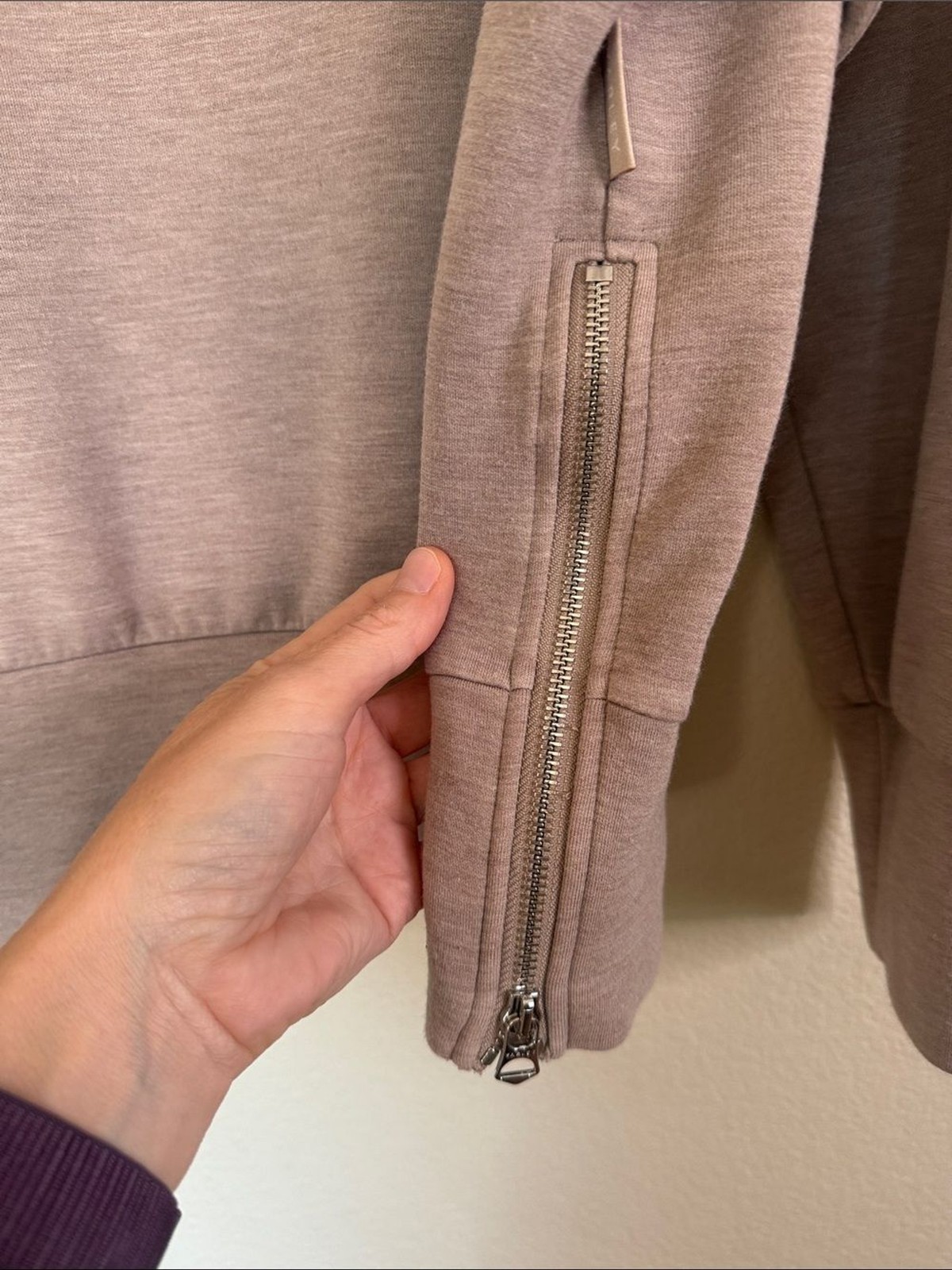 Varley Priya longline sweatshirt cowl neck women’s large EUC