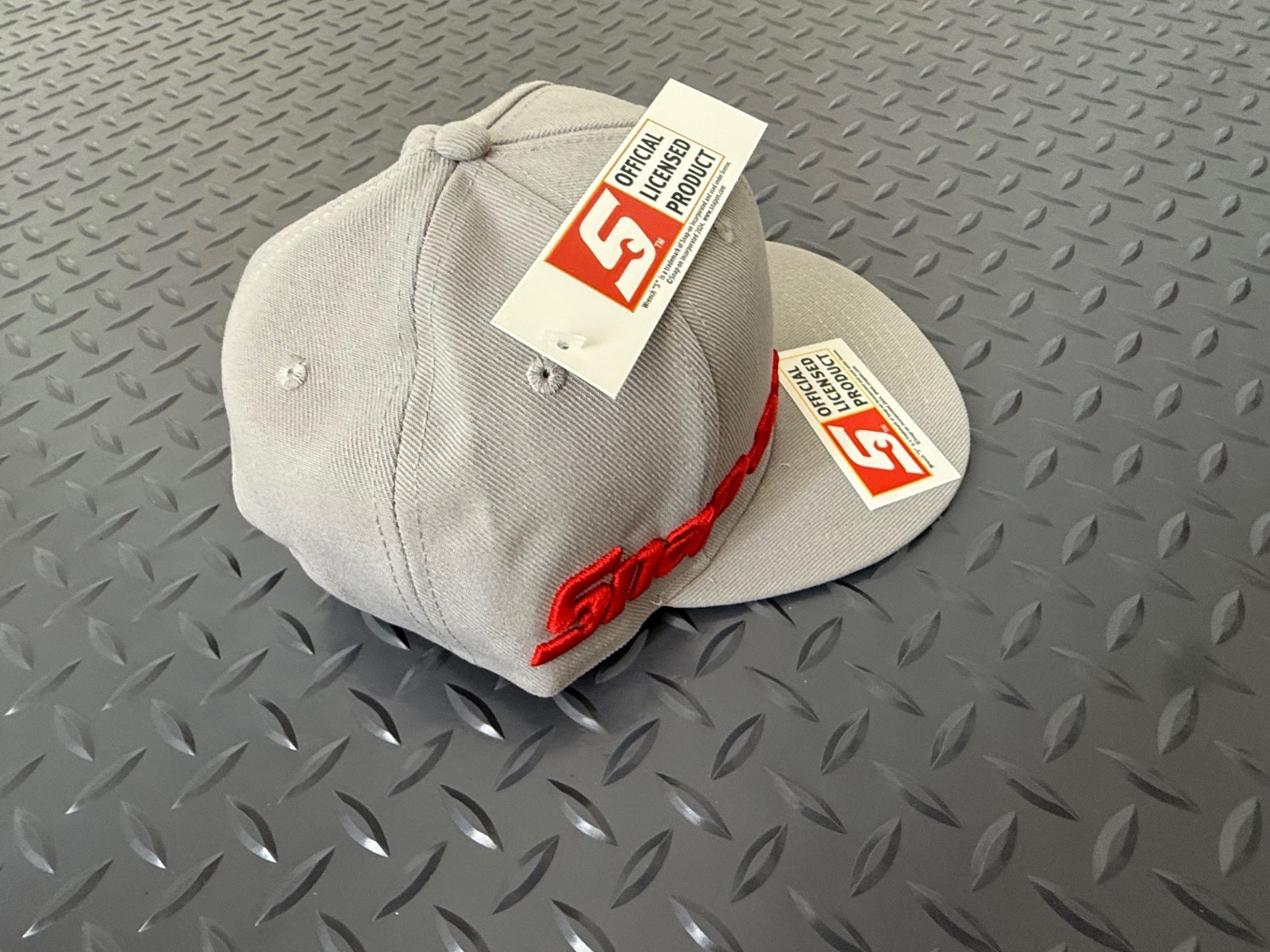 Snap On Hat Gray Snapback w/ Red Embroidered Logo New w/ Tags