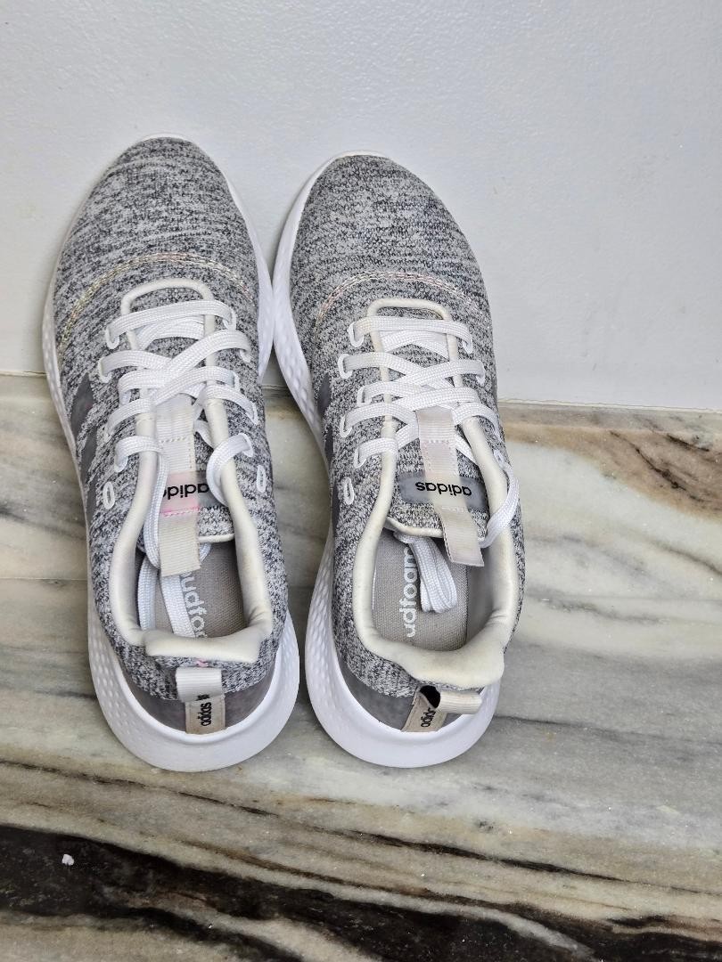 Women’s Adidas Puremotion Gray Athletic Shoes Size 8.5