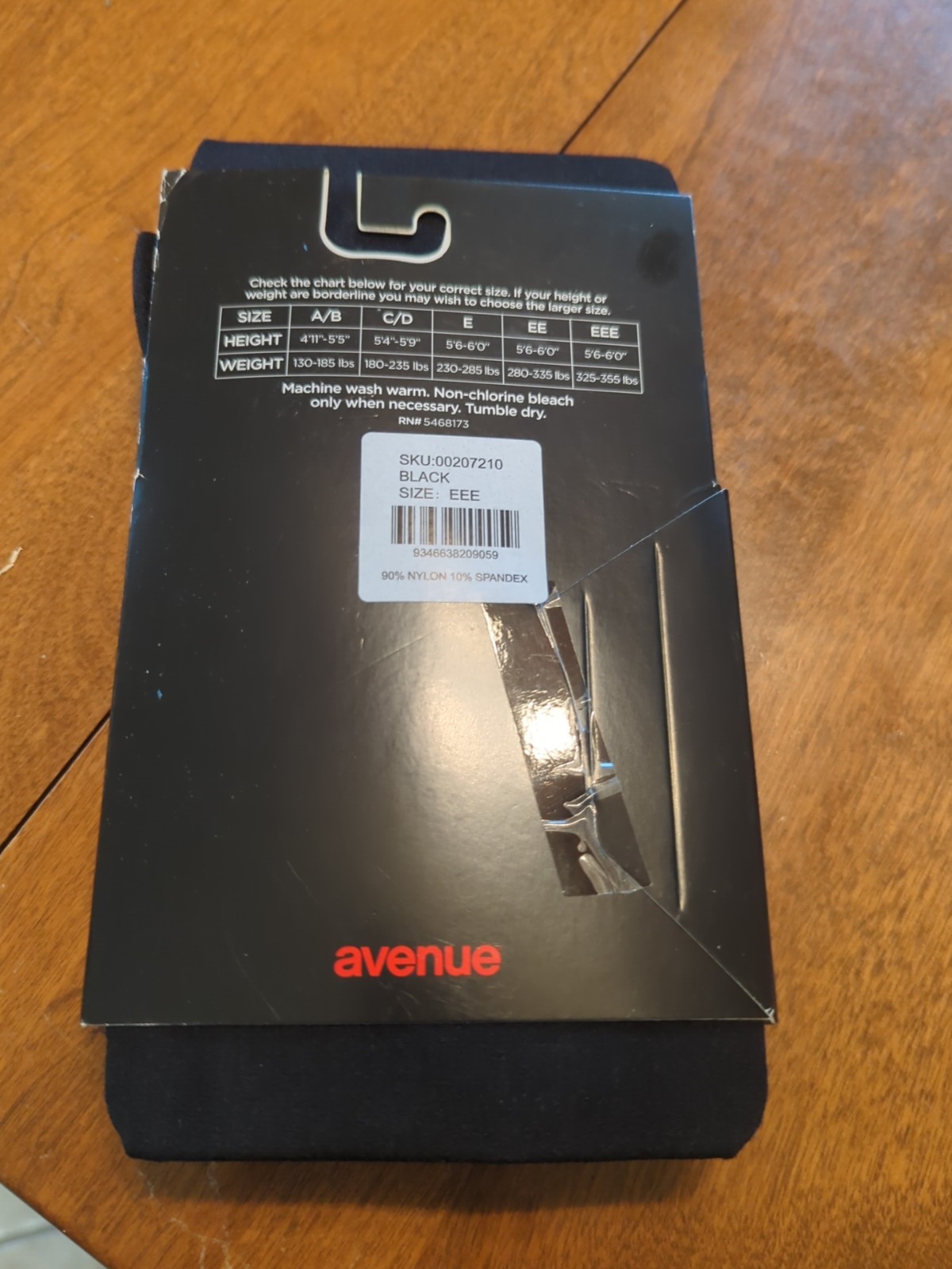 NWT Avenue BLACK Light Control Tights Women’s Size EEE 90%Nylon 10%Spandex