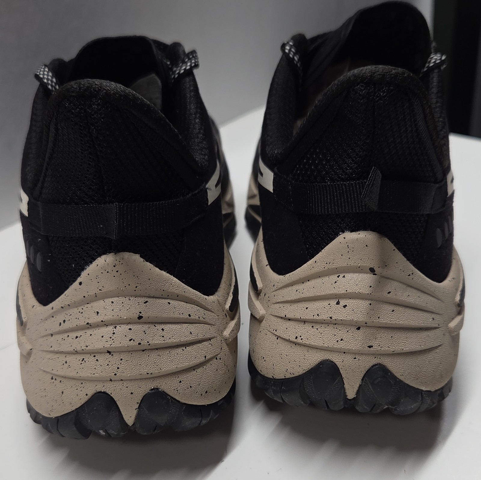 Diadora Equipe Sestriere-XT trail running shoe Size 9 Mens