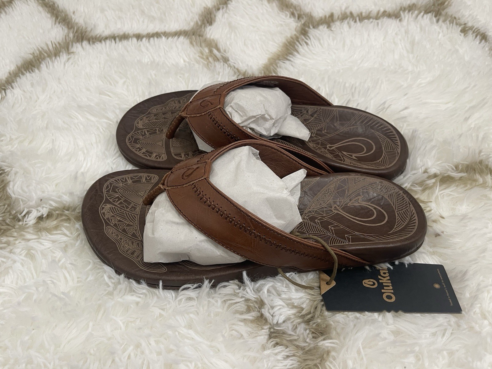 Olukai Men’s Size 11 Hiapo Flip Flop Comfort Beach Outdoor Sandals-Rum/Dark Wood