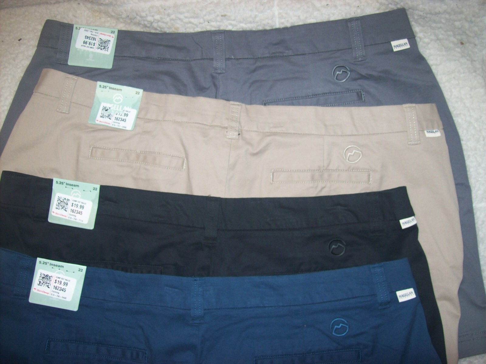 NWT Womens Magellan Outdoors Happy Camper Shorts Sizes 18,20,22,24