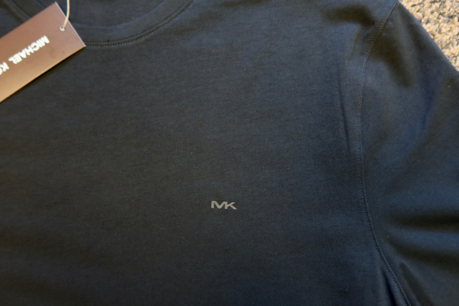 $69 New Michael Kors Men’s Cotton Blend Crew Neck Tee T-Shirt – Size XL – Black