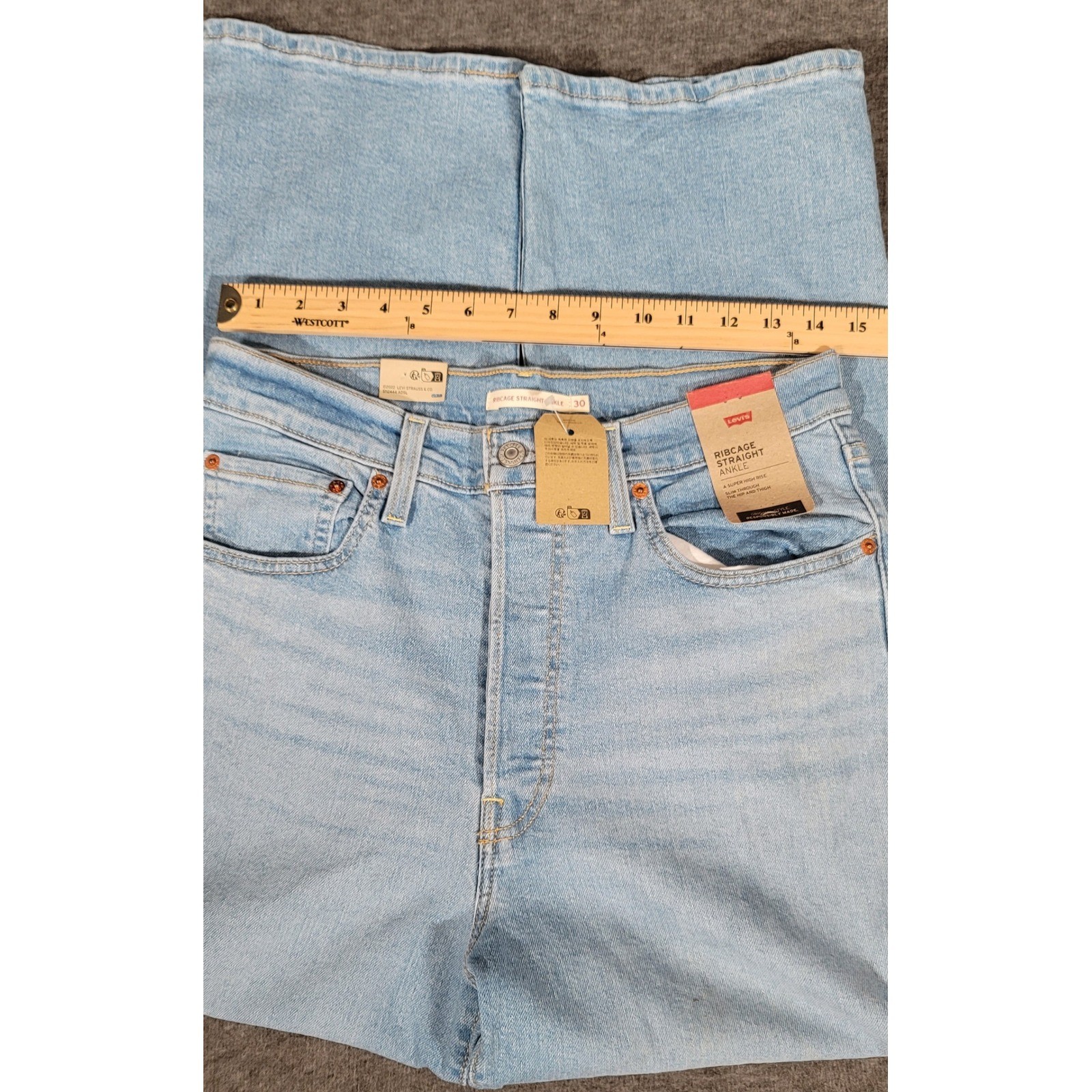 Levi’s Ribcage High Rise Straight Ankle Jeans 30×27 NWT Button Fly Light Wash