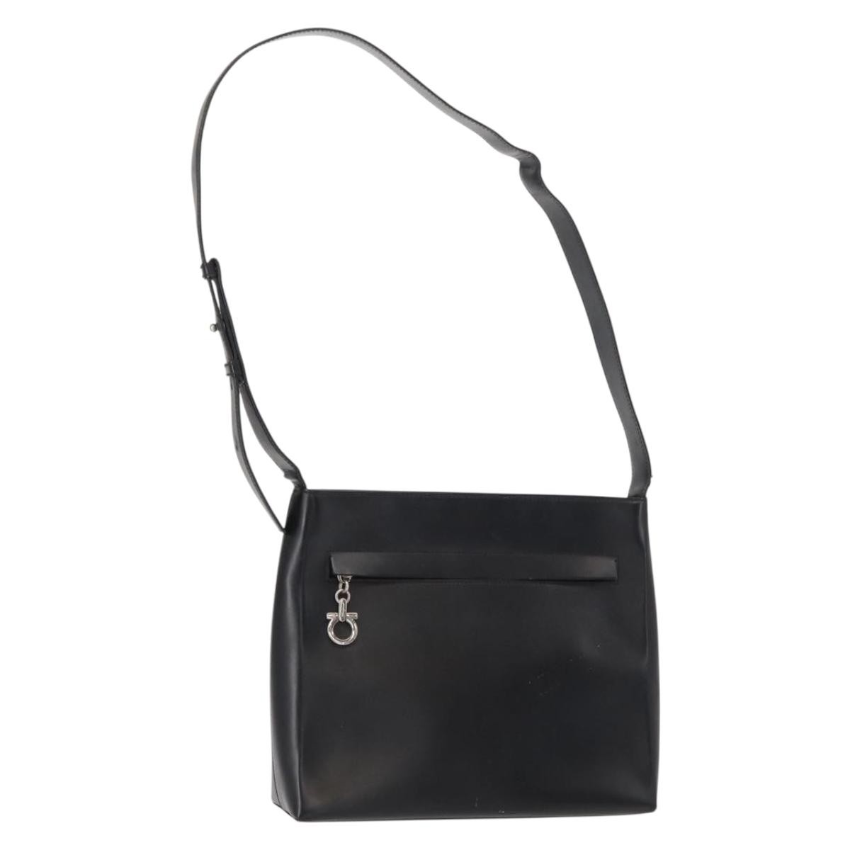 Salvatore Ferragamo Gancini Shoulder Bag Leather Black Silver Auth BA8223
