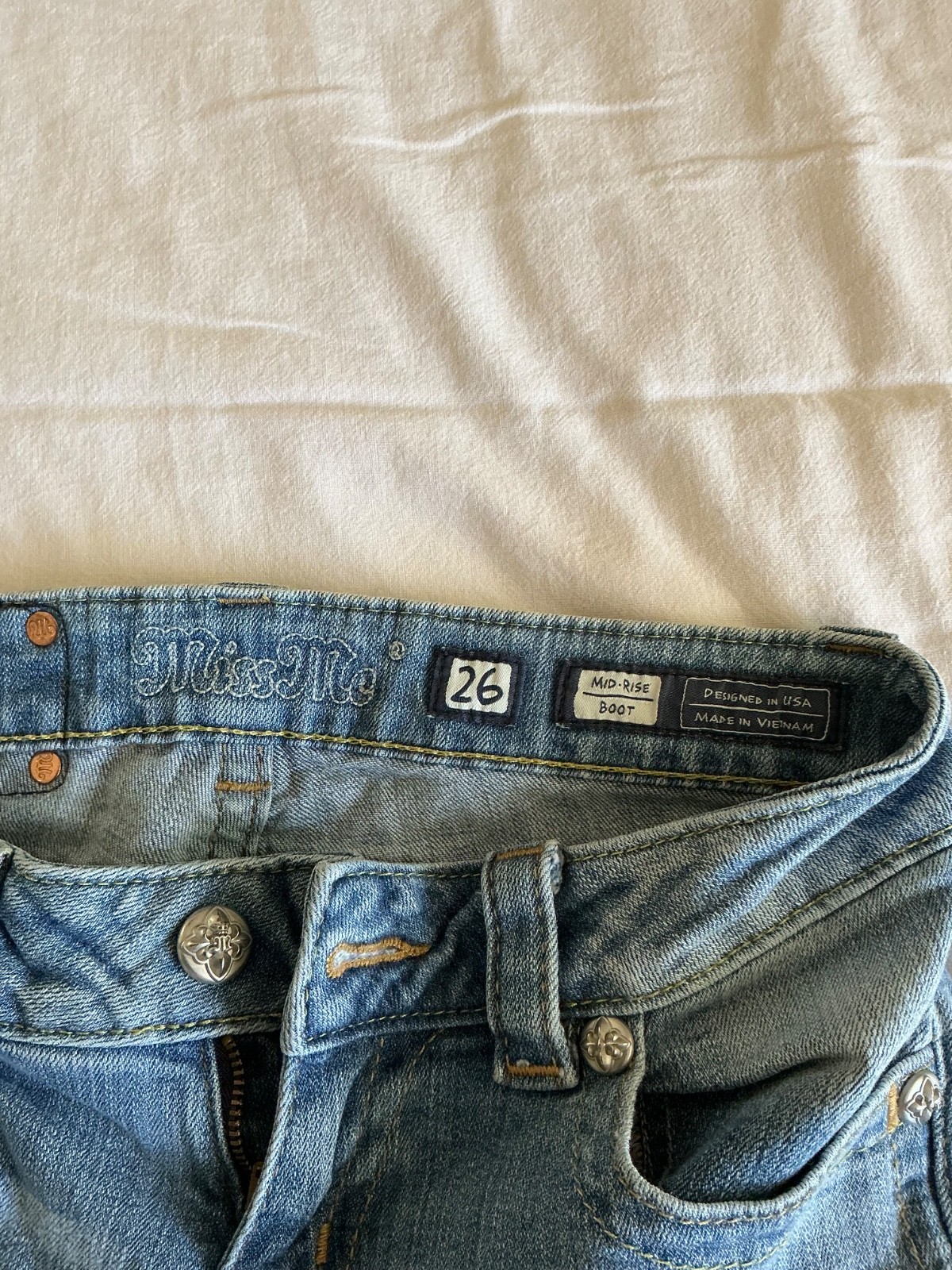Women’s Laguna Beach Jeans MD2021P Boot Cut Embroidered Thick Stitch 29×32