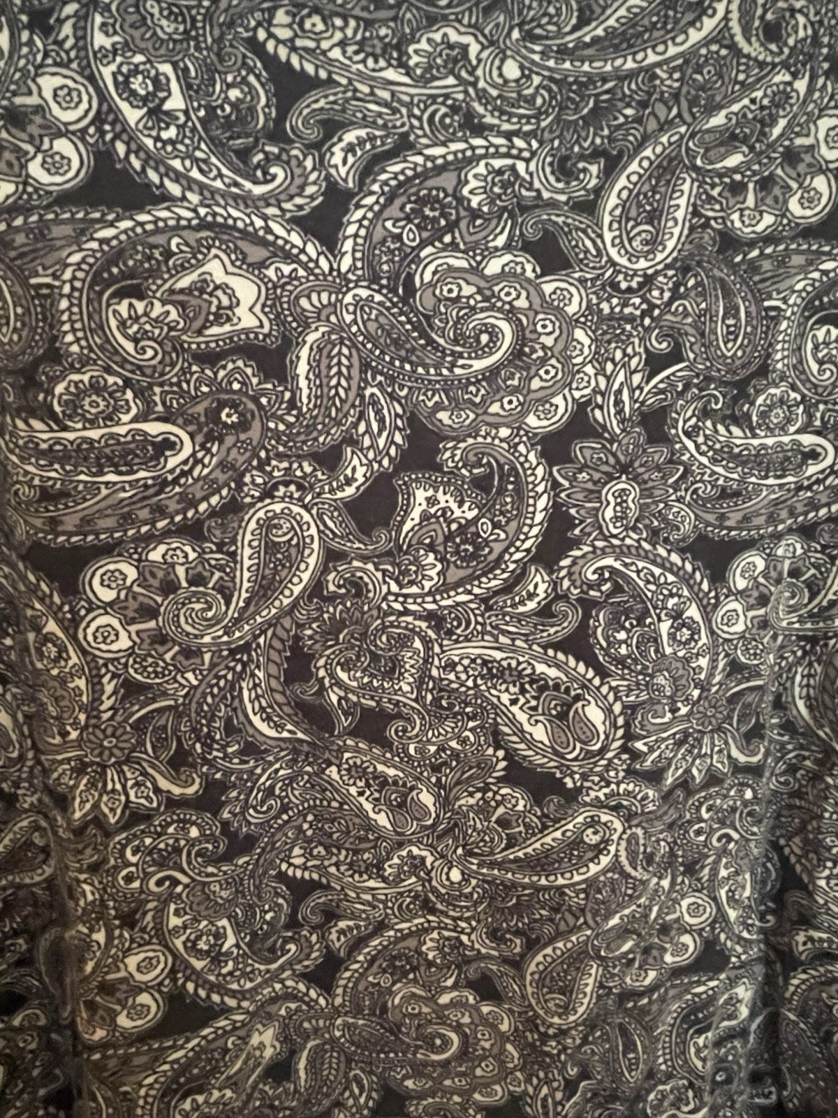 Women’s M Black White Paisley Knit Round Neck Long Sleeve Pullover Top
