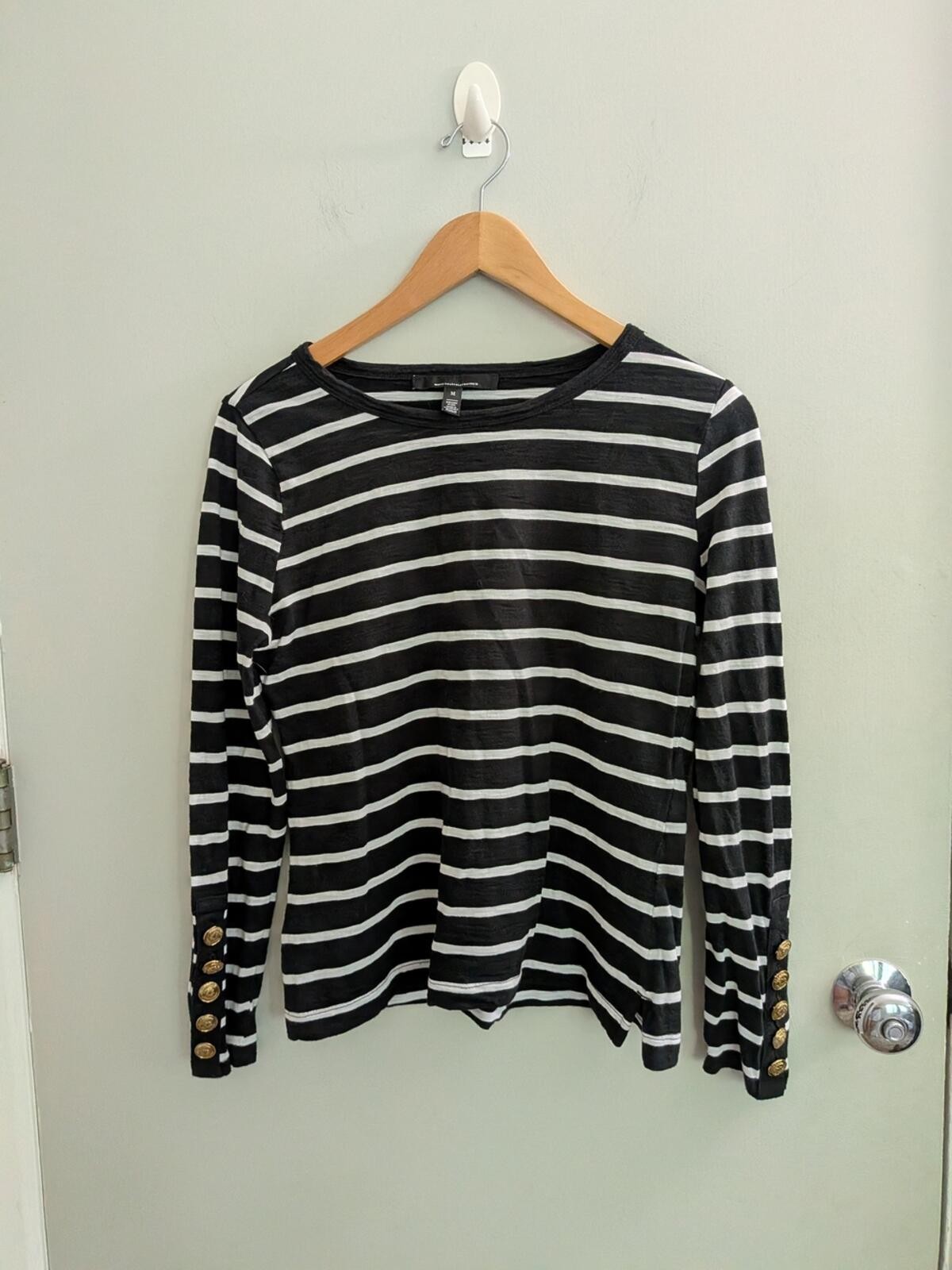White House Black Market Striped Long Sleeve Tee Cuff Gold Buttons Med Luxury