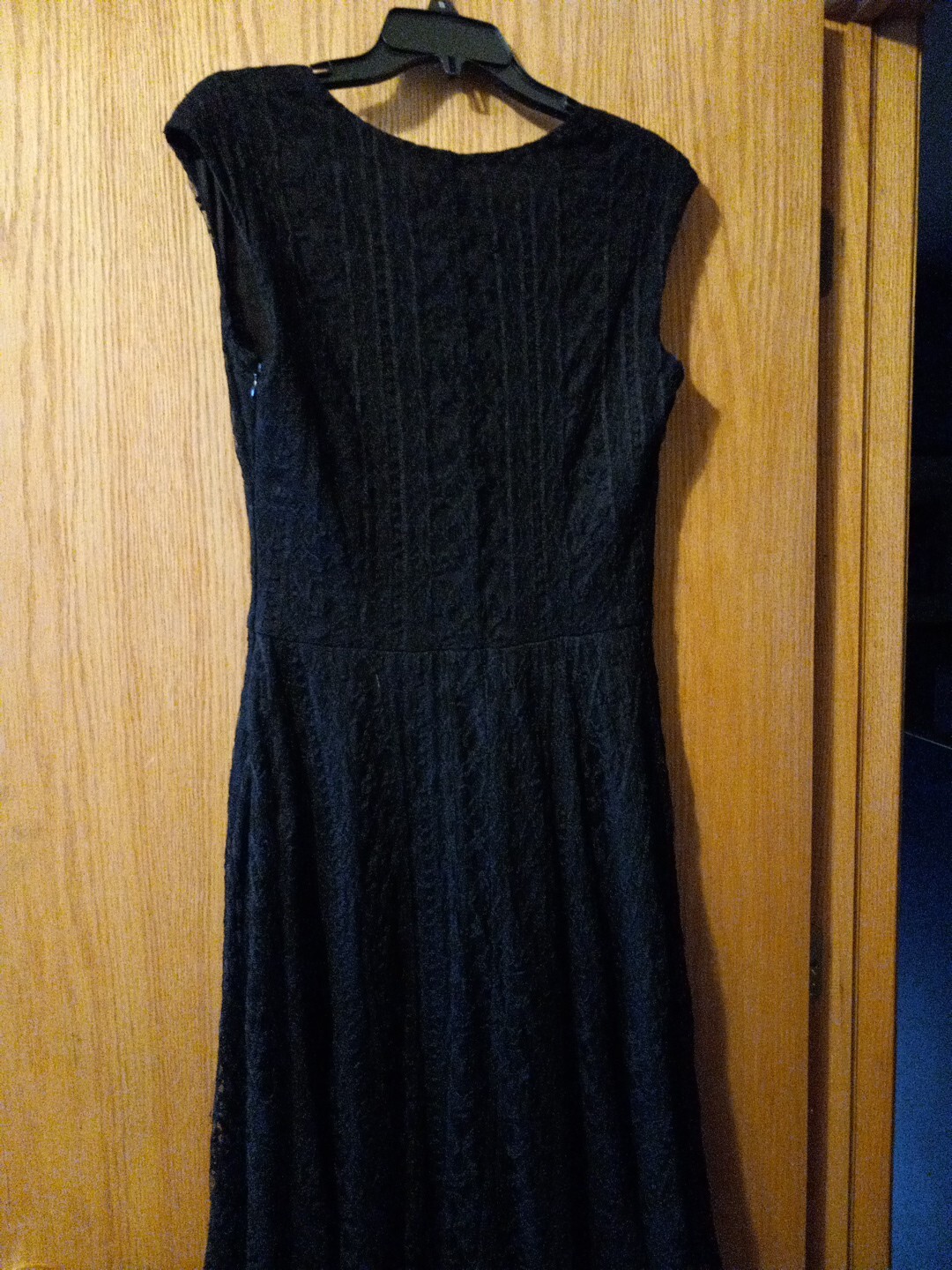 Womens Evan Picone Sleeveles Black Lace Dress Size 8 90% Nylon 10% Spandex Vneck