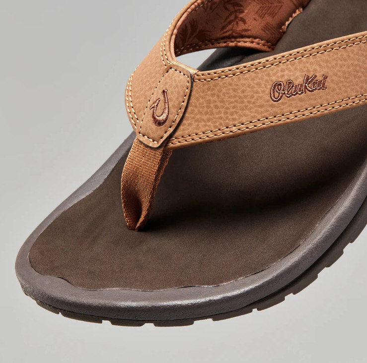 AUTH OluKai Ohana Men’s Beach Sandals Tan Dark Java Water Resistant Flip Flops