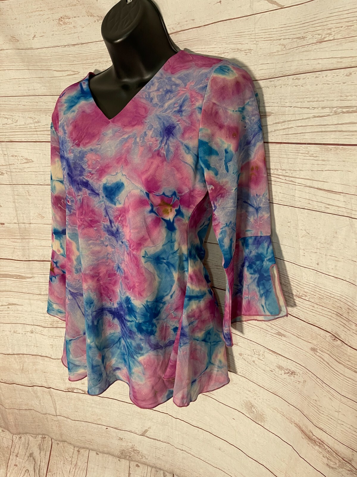 Lot of 2 pcs Women’s Blouses Various Colors: Benzer & Louis Fashion