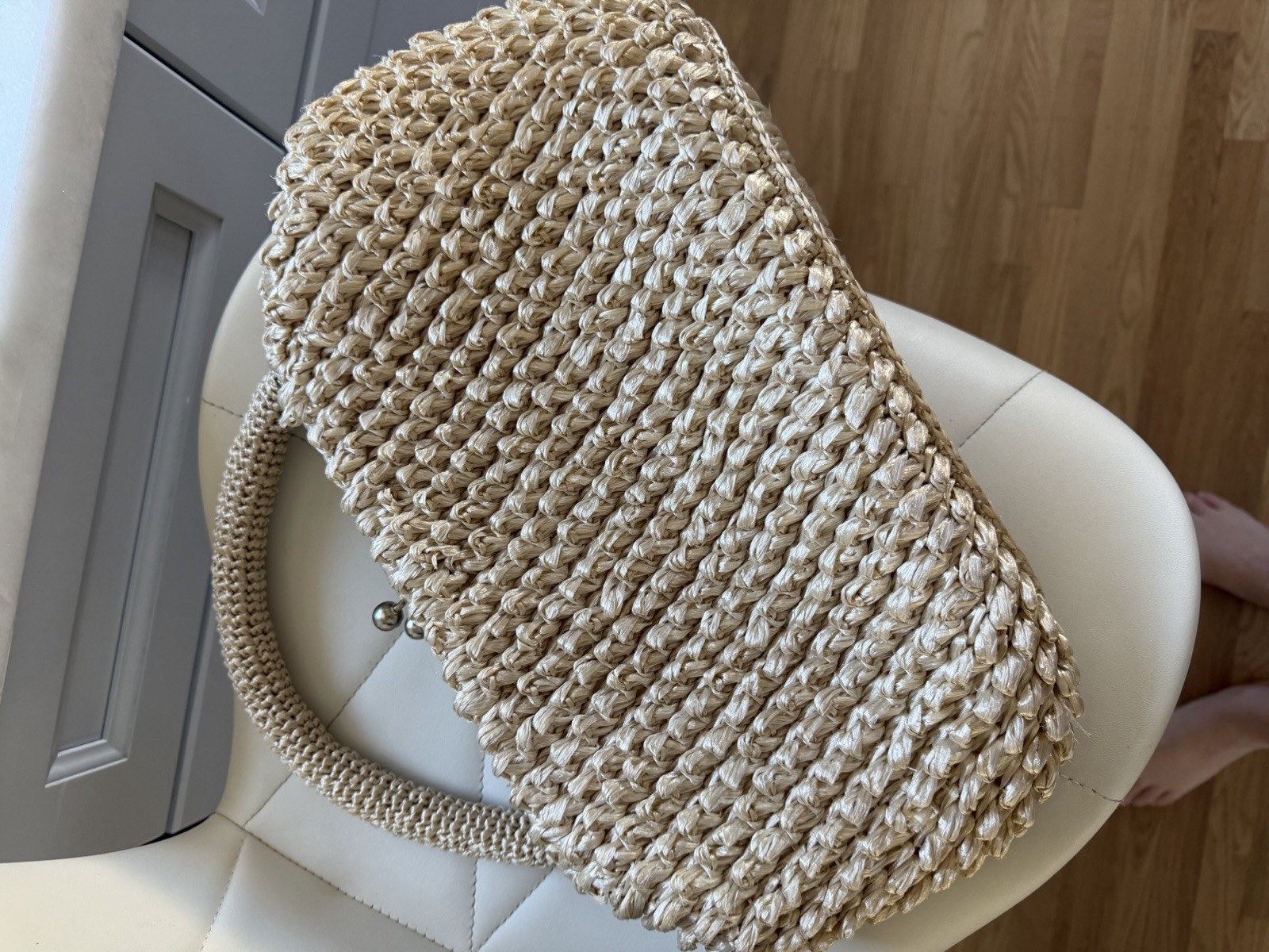 Vintage Rare Cream Raffia Frame Handbag Pontova Plastic Beads Gold Kiss Lock