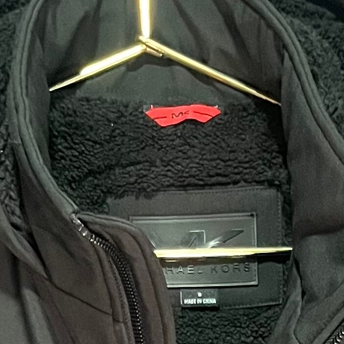 MICHAEL KORS MENS BLACK WINTER COAT SIZE SMALL feaux fur inside snow proof warm