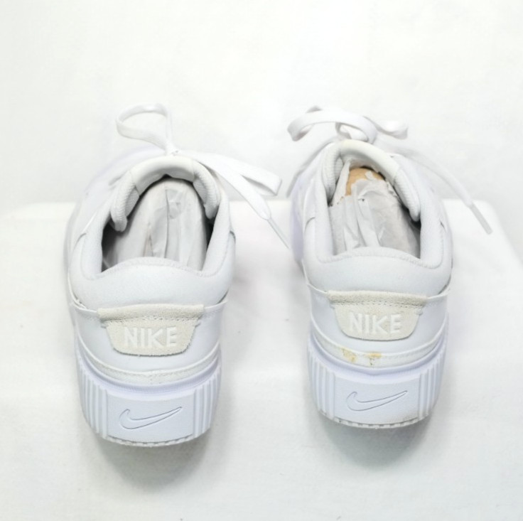 Nike Womens Court Legacy Lift Triple White Triple White NEW DM7590-101 size 9