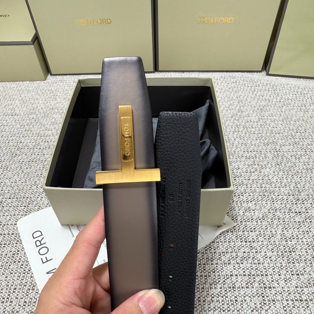 TOM FORD Mens Reversible Brown/Black Leather Insert Buckle Gold T Belt