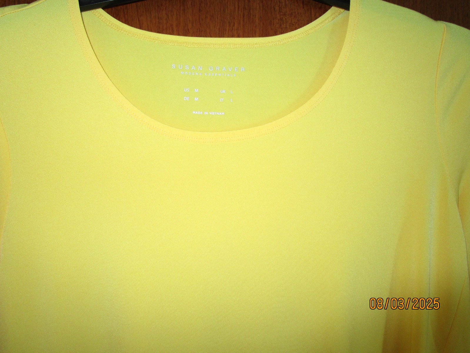 Susan Graver Tunic Top Yellow Medium Polyester & Spandex Bust 42 Length 29 in
