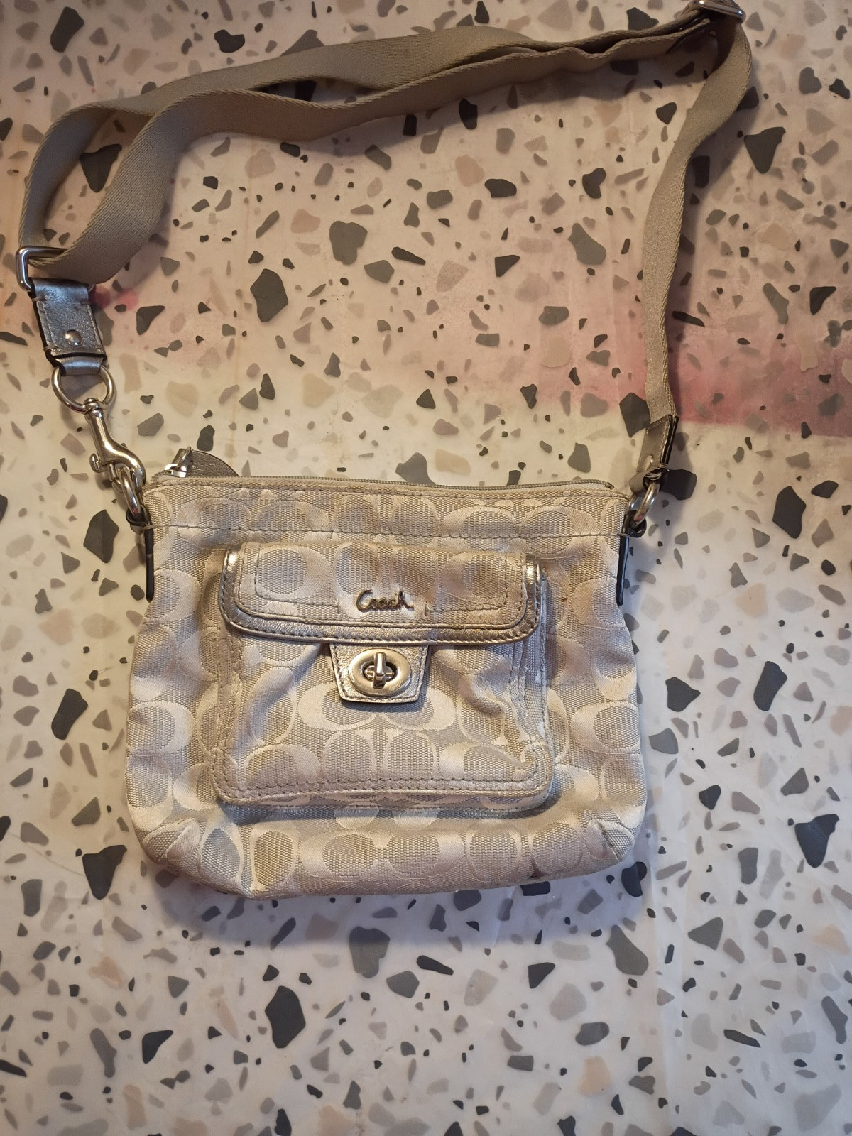 Vintage Coach Signature Logo Beige Small Crossbody Bag Zip Top Turnlock Pocket