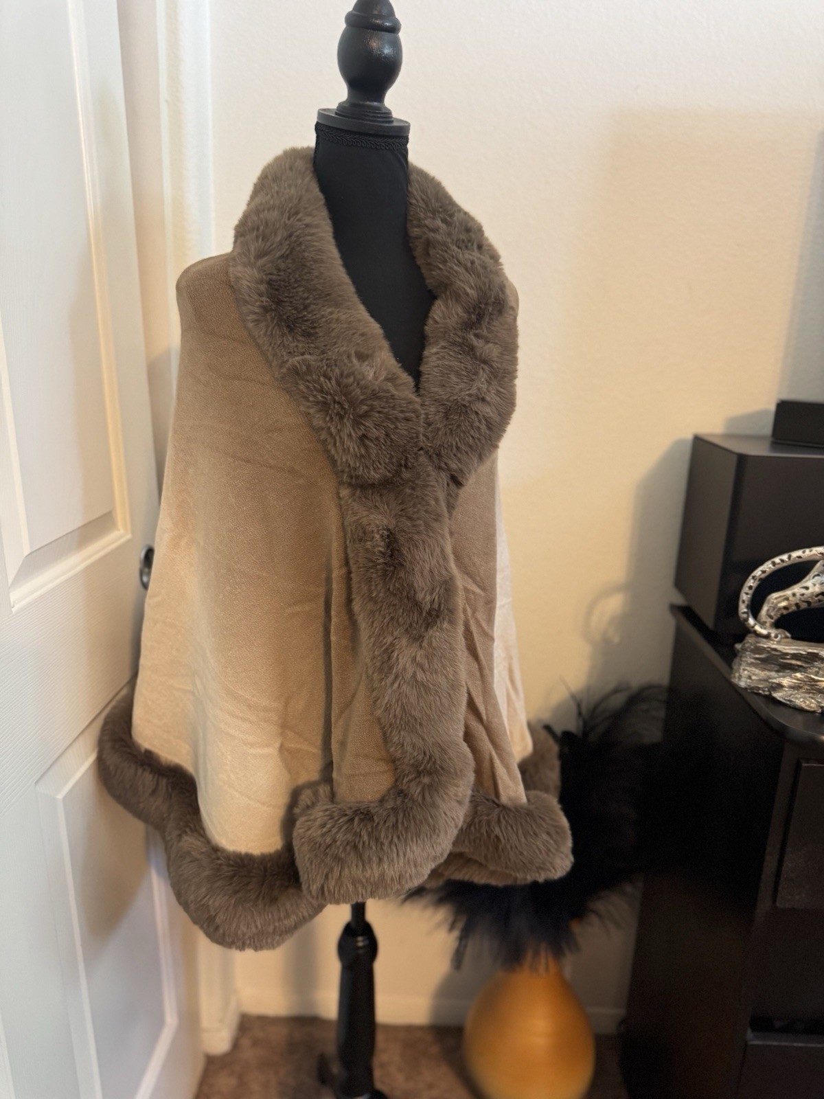 Women’s Beige/Brown Solid Shawl/Wrap with Faux Fur Trim Faux Fur Fabric