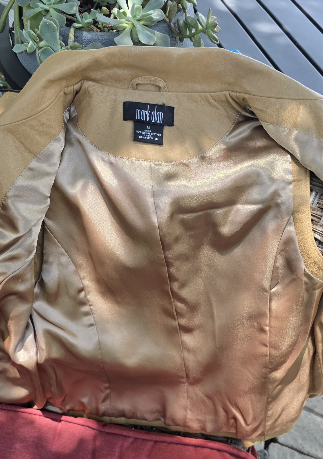 Mark Alan Women’s Beige/Camel Genuine Leather Zip Front Lined Vest Size M