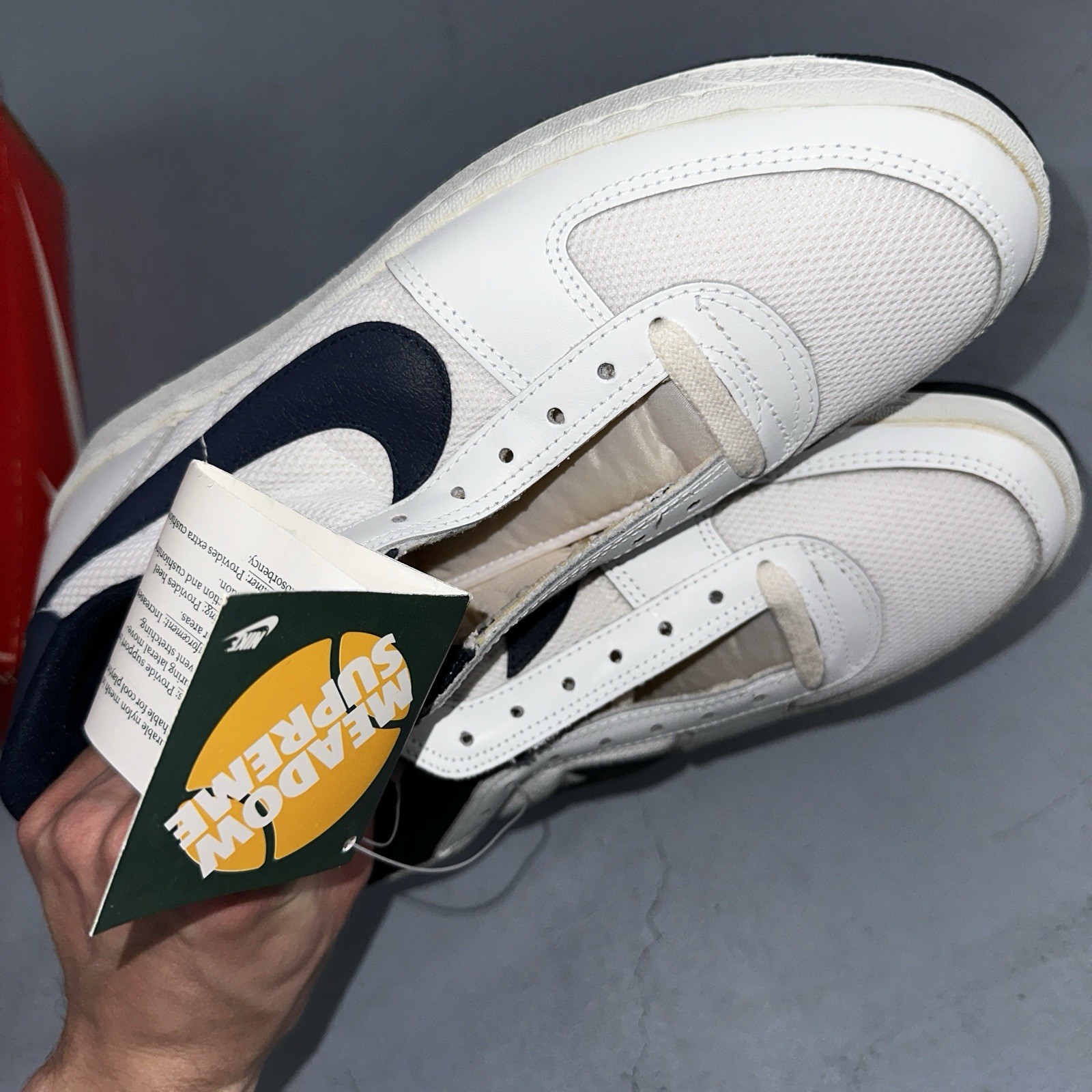1984 Vintage Nike Meadow Supreme White Navy Blue Republic Of Korea Size 10 Tags
