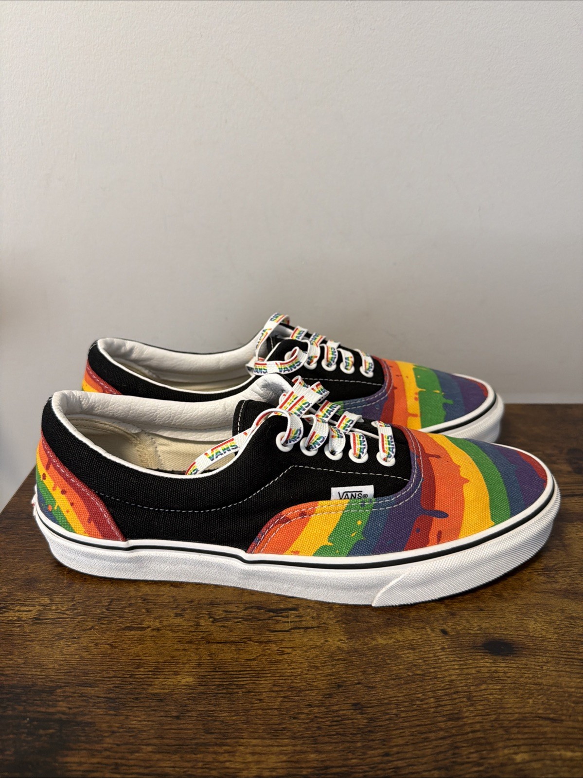 VANS Men’s Sz 9.5, Pride Collection Era Rainbow Drip Sneakers, LGBTQ/Pride