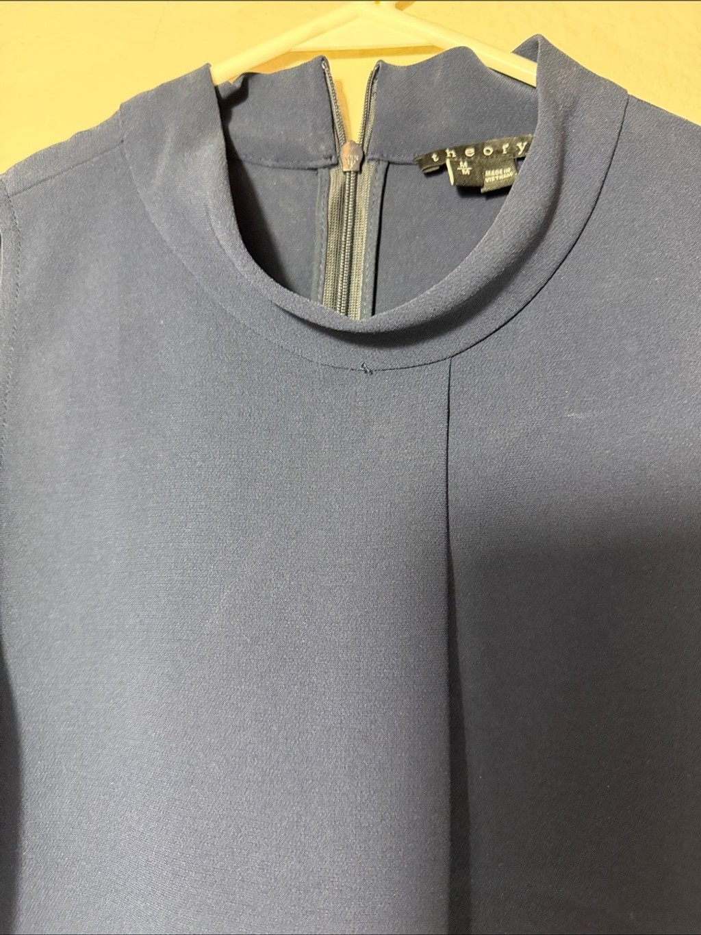 Theory Navy Sleeveless Mock-Neck Camisole