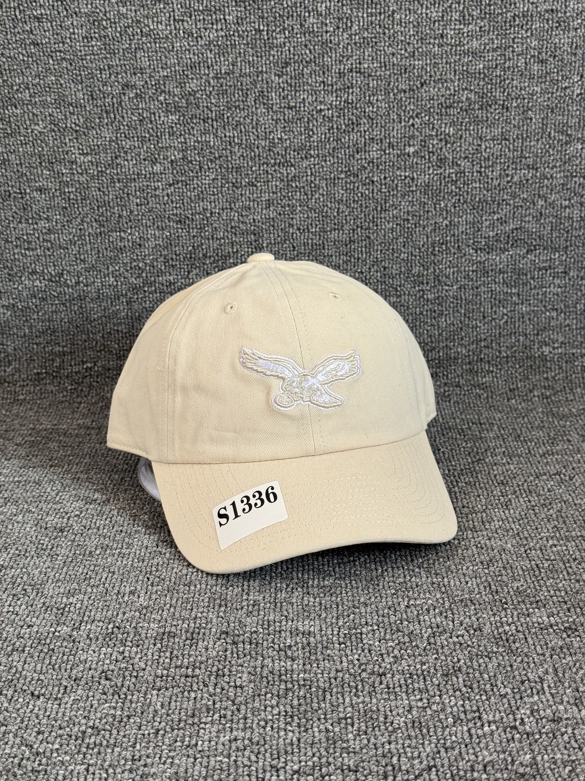 Mitchell & Ness Eagles Dad Hat Strapback Cream NFL Cap Unknown Size