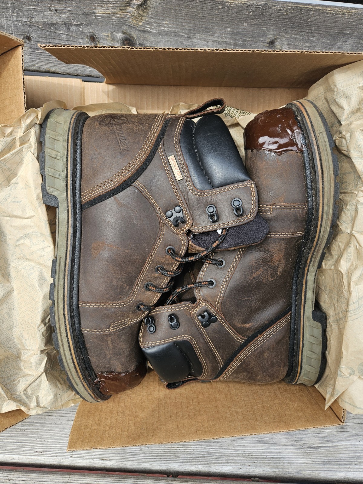 Danner steel yard 6″ ST boot 6 Mens 10.5 D Brown Tuff Toe Cover Lace Up 12531