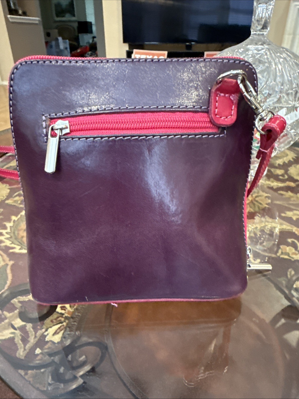 Vera Pelle Italian Leather Fuschia/Purple Crossbody Bag Adjustable Strap