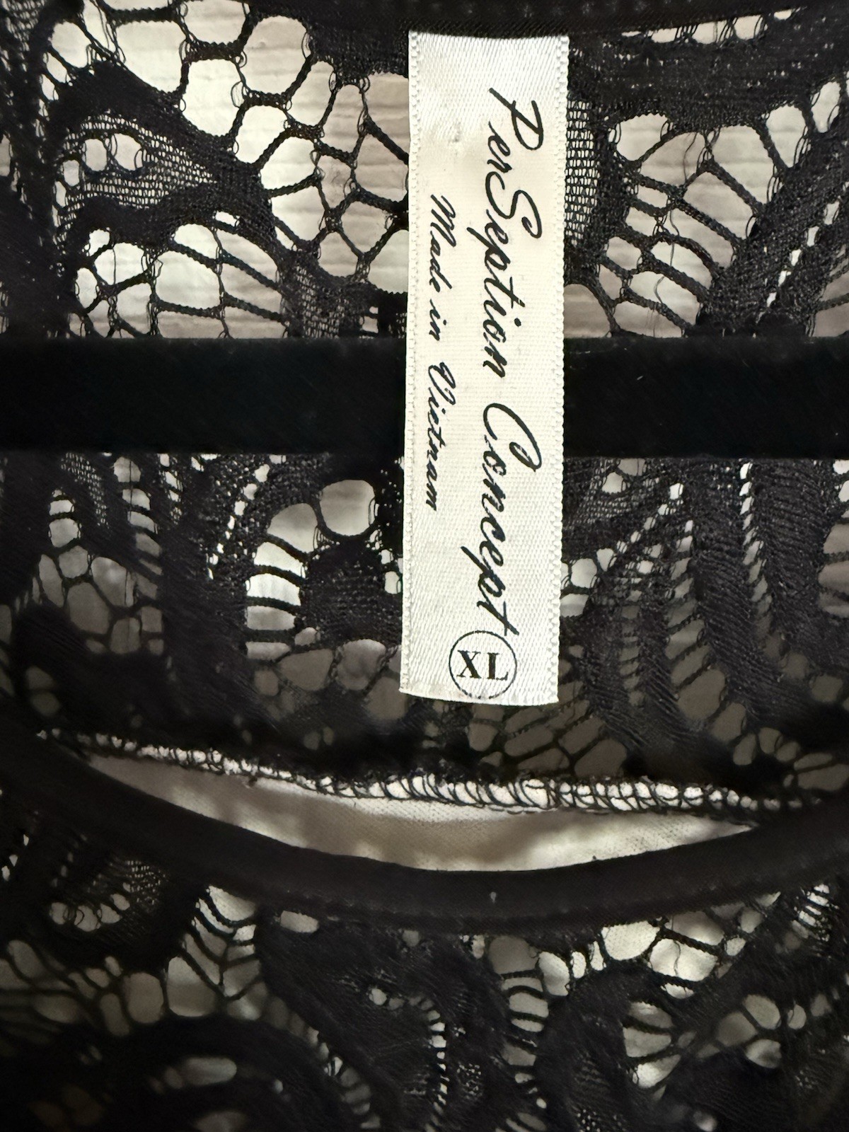 PerSeption Concept Women’s Black Sheer Lace Floral Round Neck Top XL