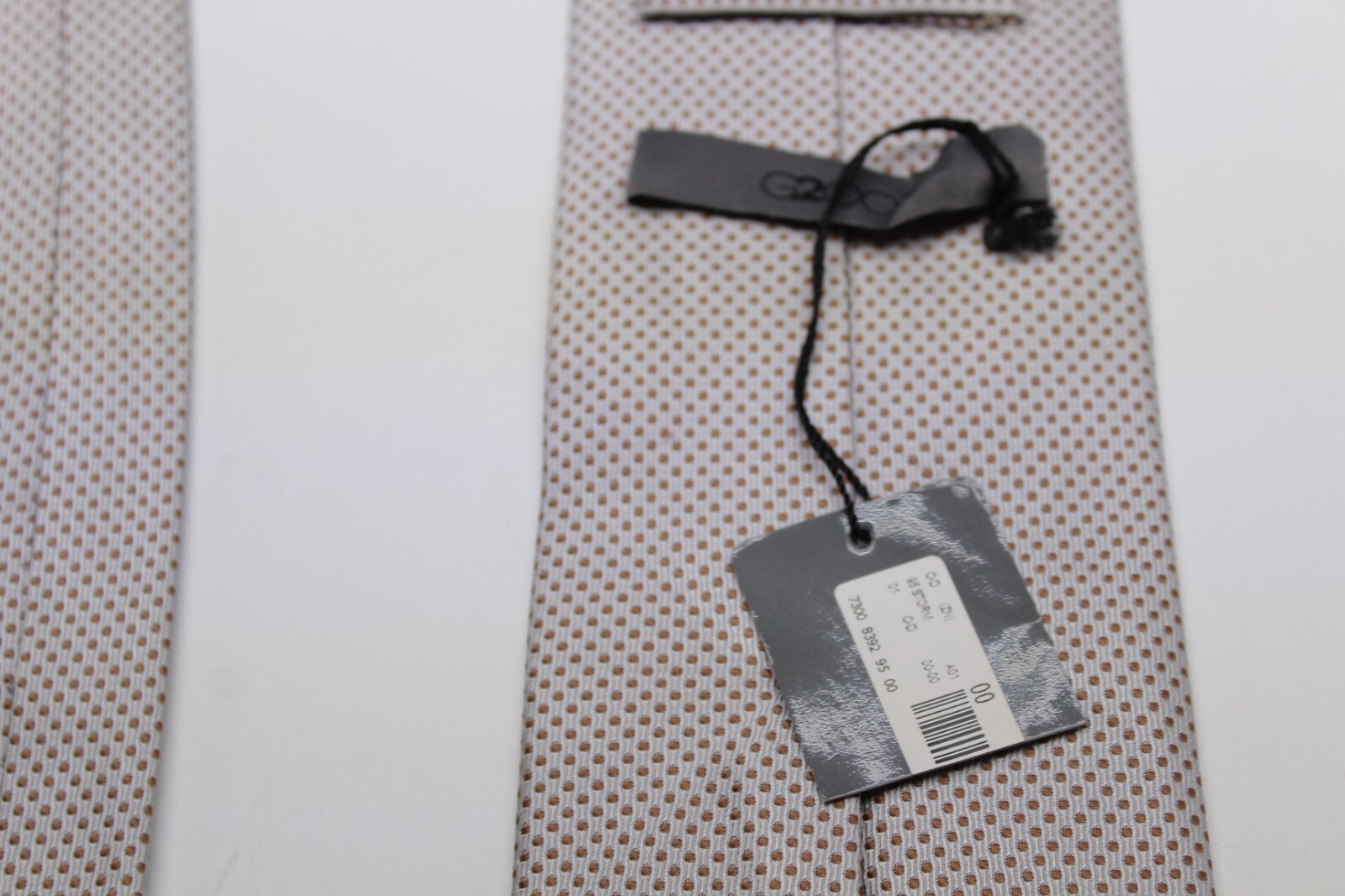 3607) NEW G200 MEN’S TIE 100% SILK